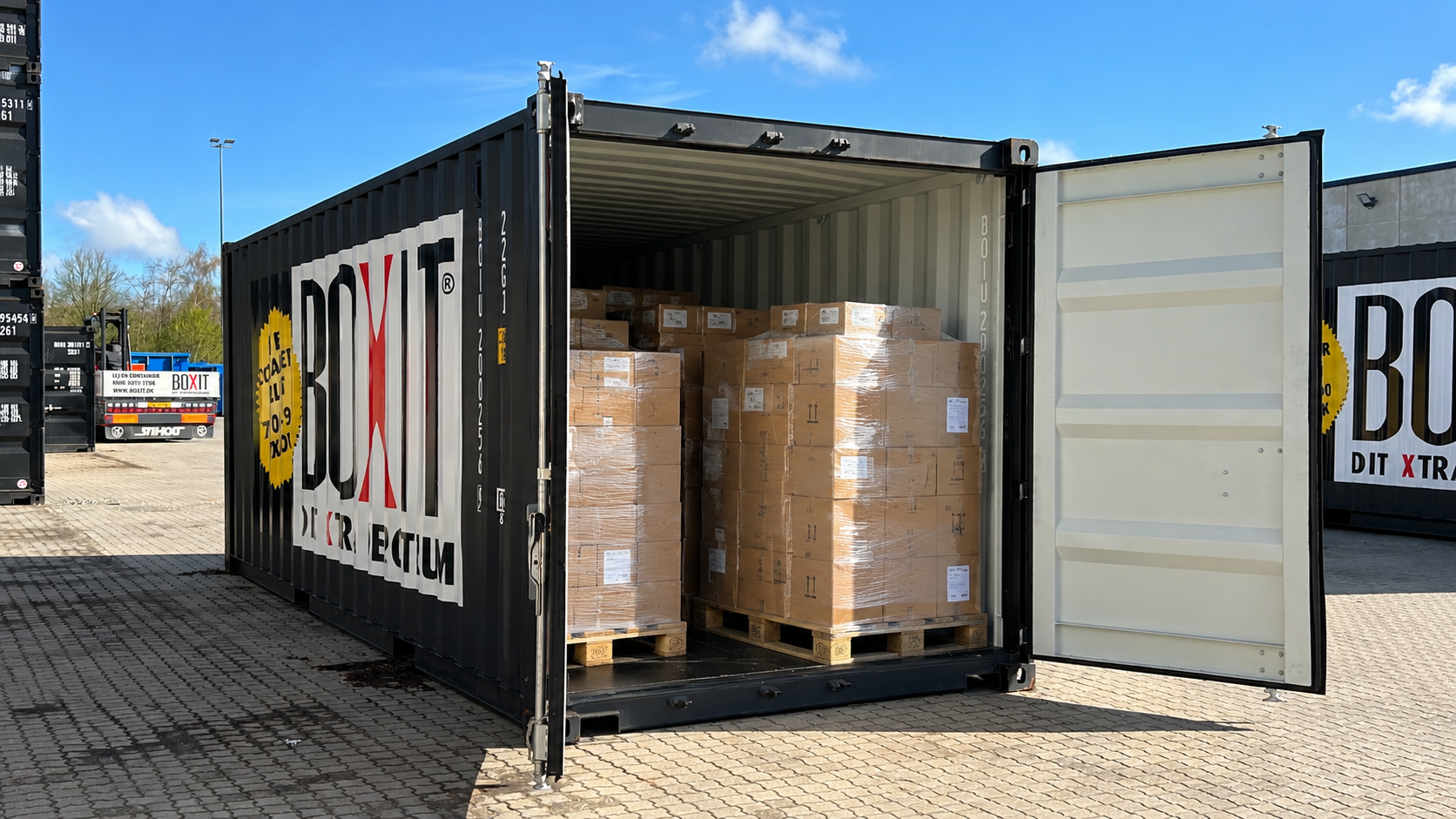 EUR-pallar placerade i en container
