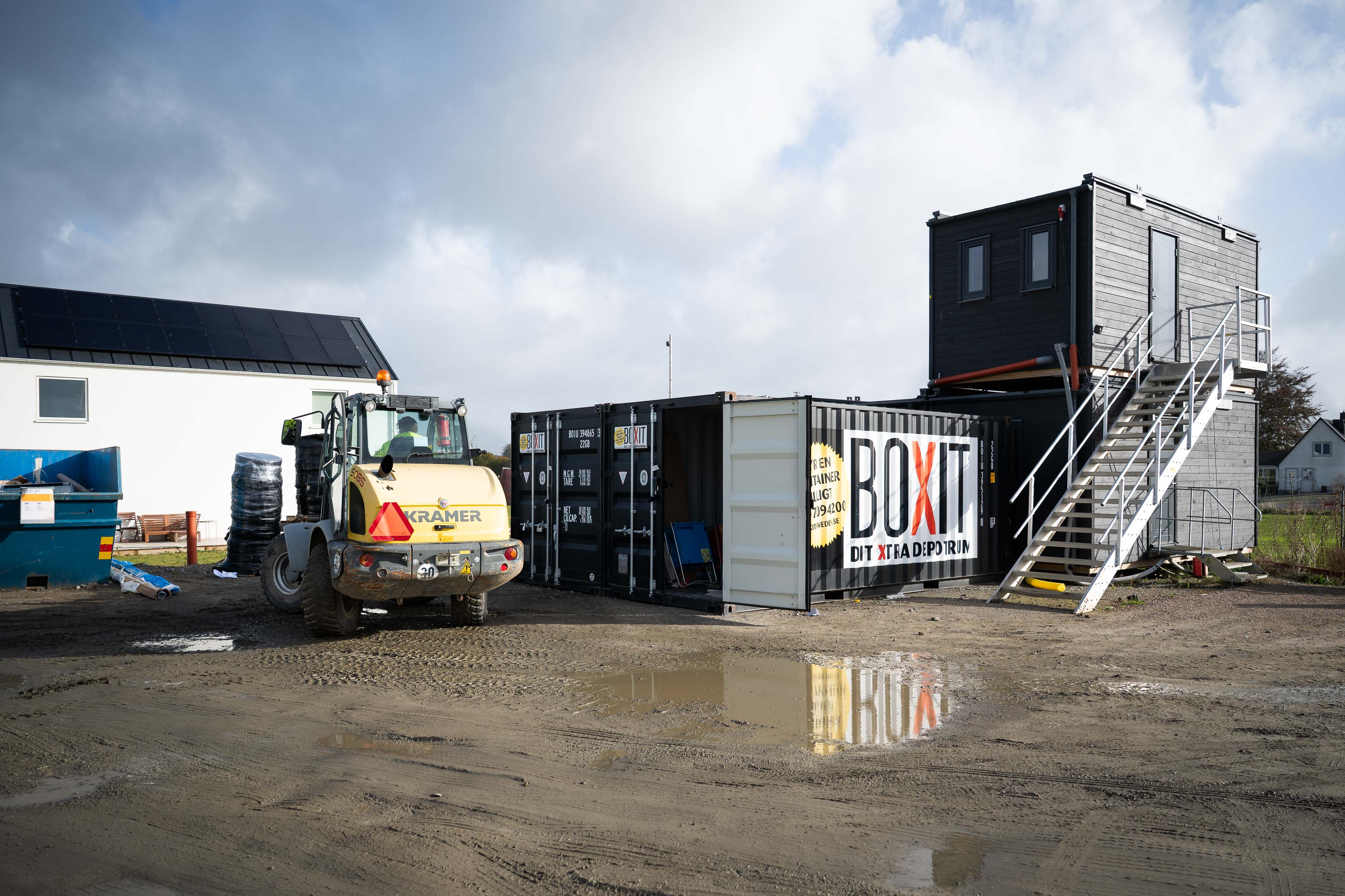 Containrar till förvaring på bygget